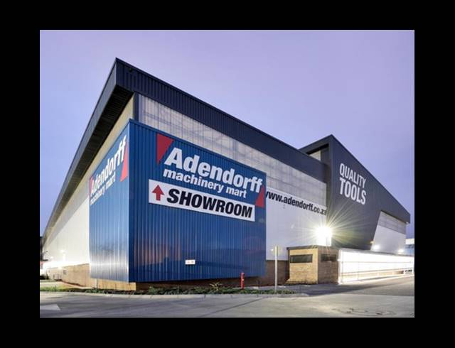 26,999M² WAREHOUSE TO LET IN AEROTON